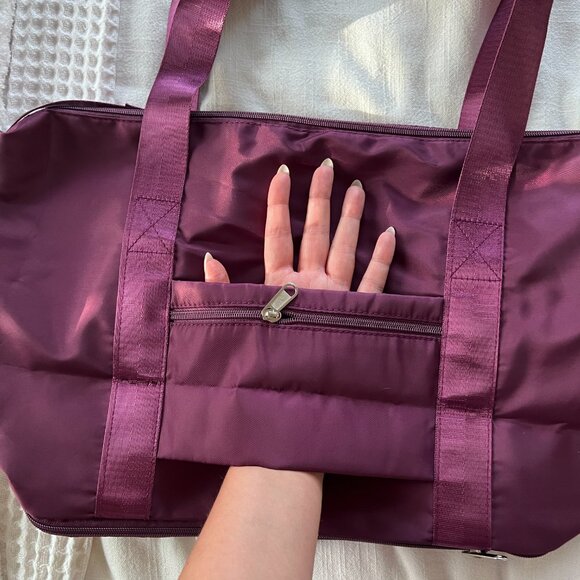 NWOT Utility Travel Duffle Bag - Picture 7 of 9